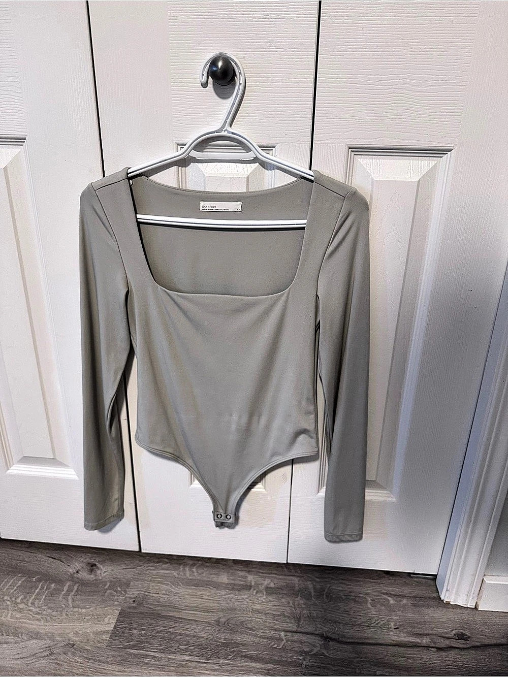 Oak + Fort Square Neck Long Sleeve Bodysuit Gray Small